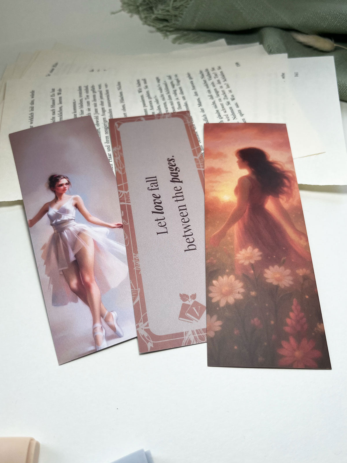 "Rosy Chapters" – Lesezeichen