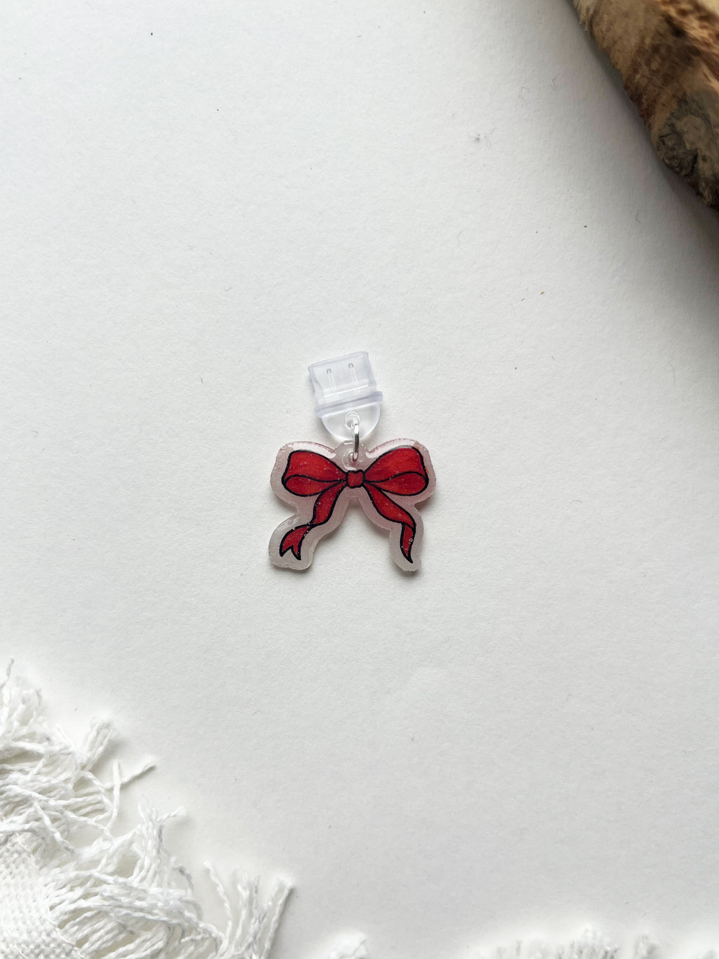 "Rosy Chapters" Dust-Charms